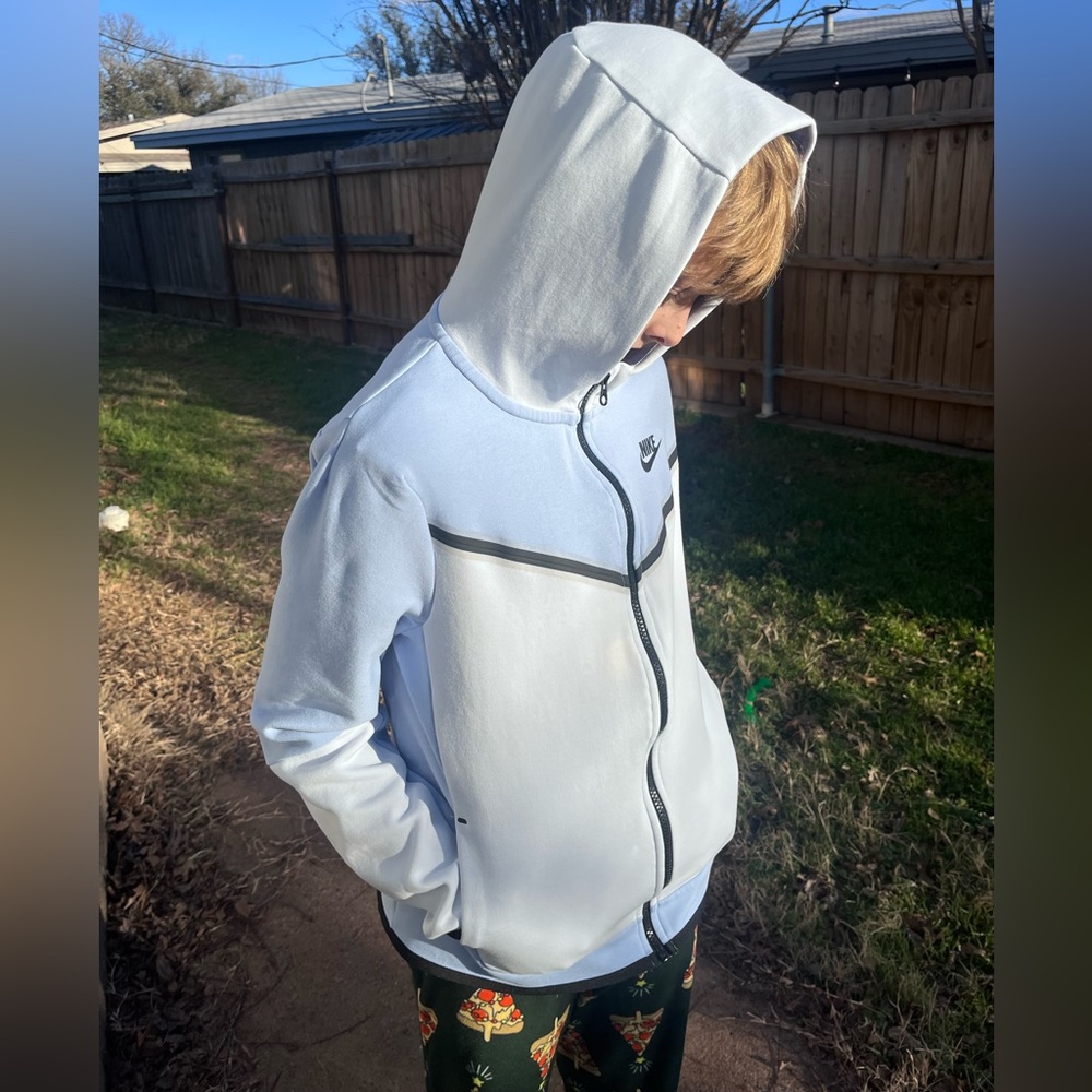 Boys Nike Tech